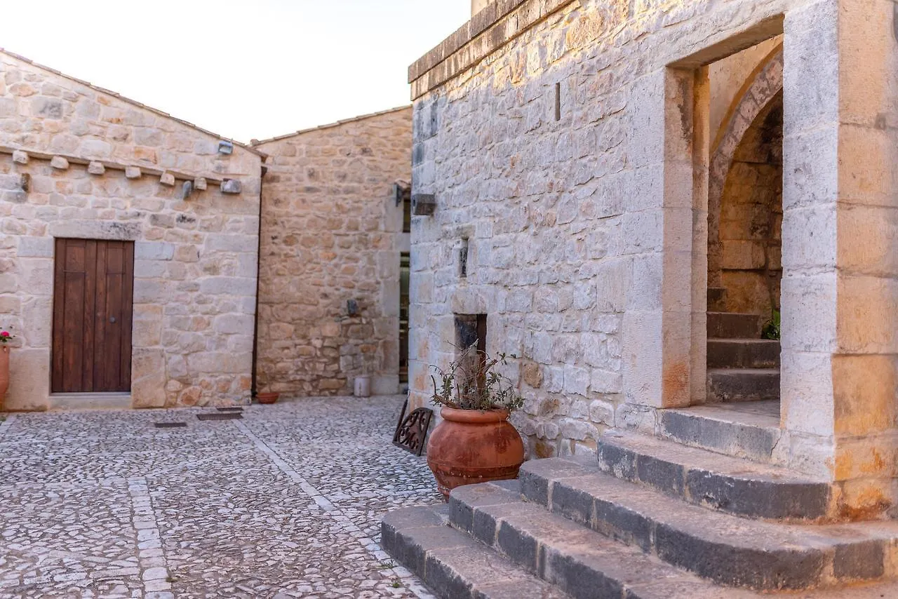 Torre Don Virgilio Country Hotel Cannizzara