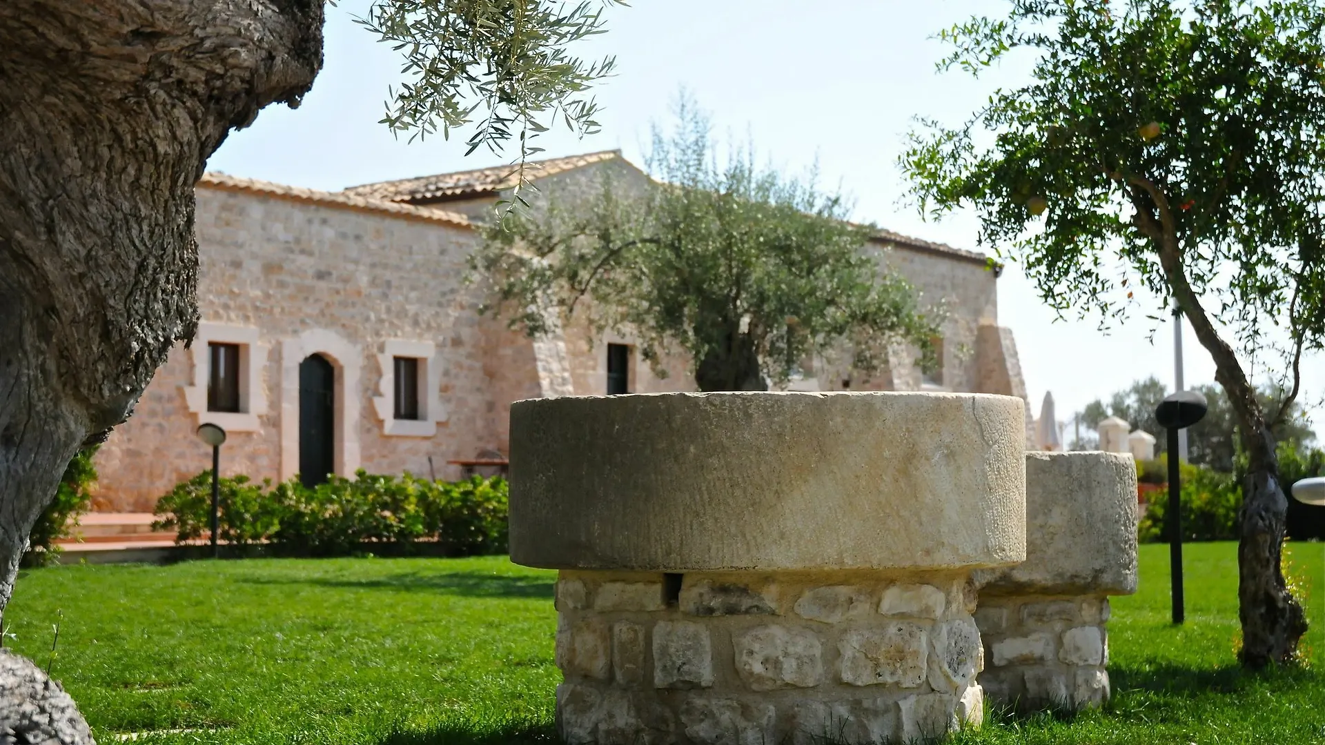 Torre Don Virgilio Country Hotel Cannizzara 4*,  Italien